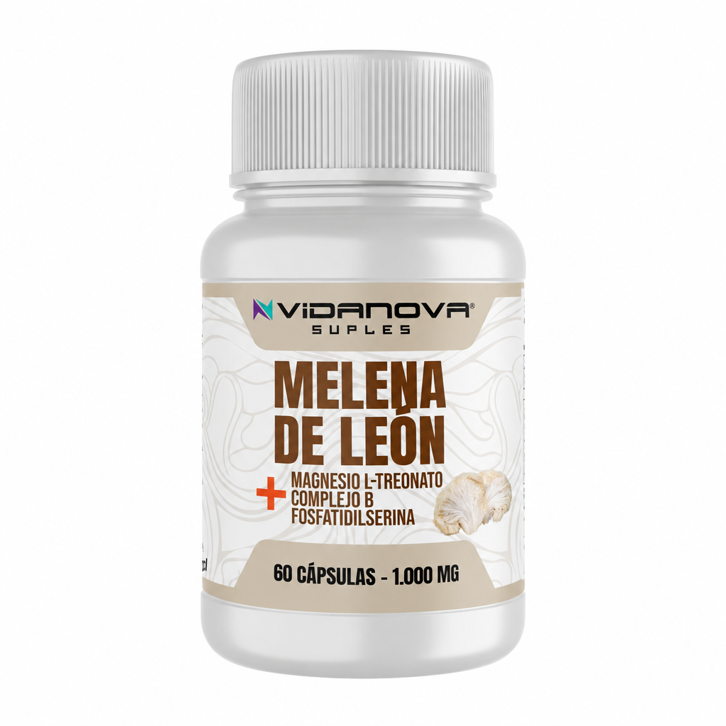 Melena de León Vidanova con fondo blanco y encuadre ajustado